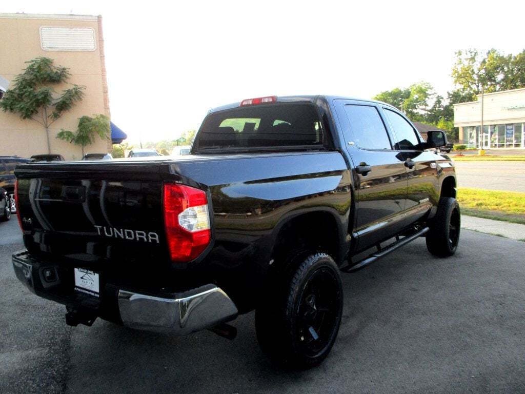 2016 Toyota Tundra Image 8
