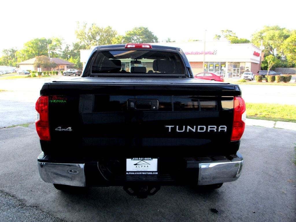 2016 Toyota Tundra Image 9