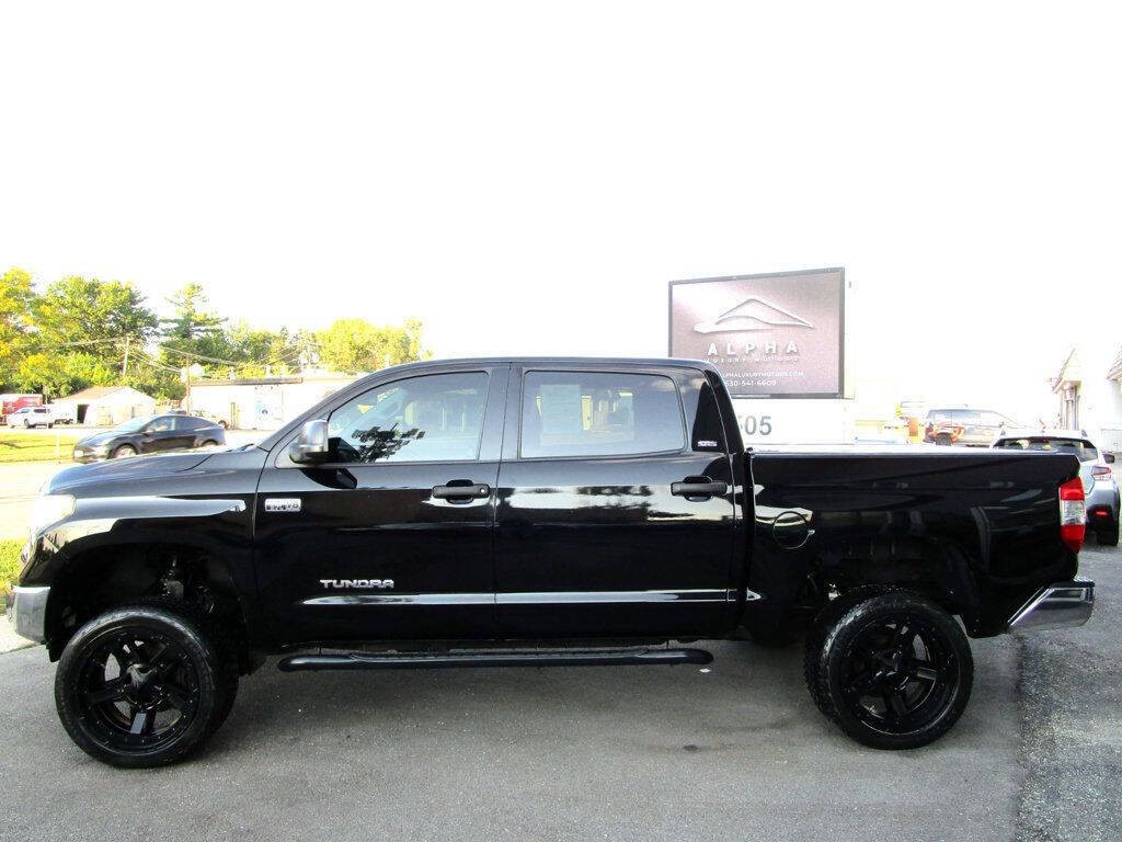 2016 Toyota Tundra Image 12