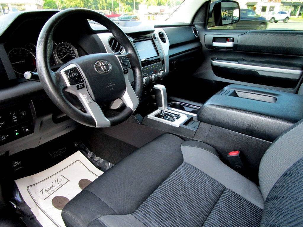 2016 Toyota Tundra Image 13