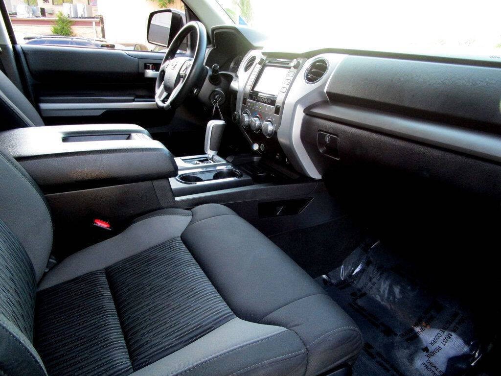 2016 Toyota Tundra Image 14