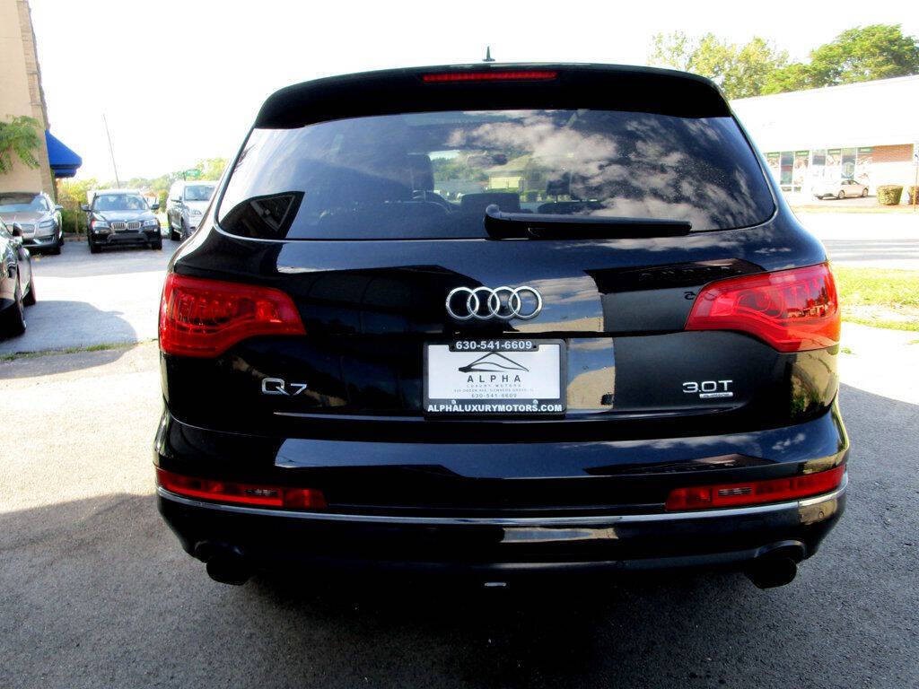 2015 Audi Q7 Image 9