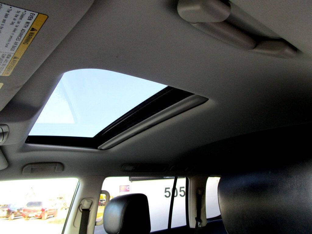 2012 INFINITI QX56 Image 29