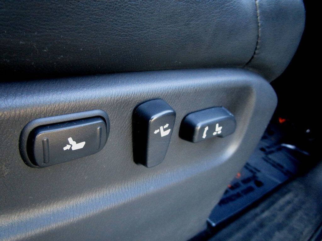 2012 INFINITI QX56 Image 42