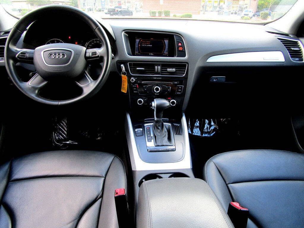 2017 Audi Q5 Image 2