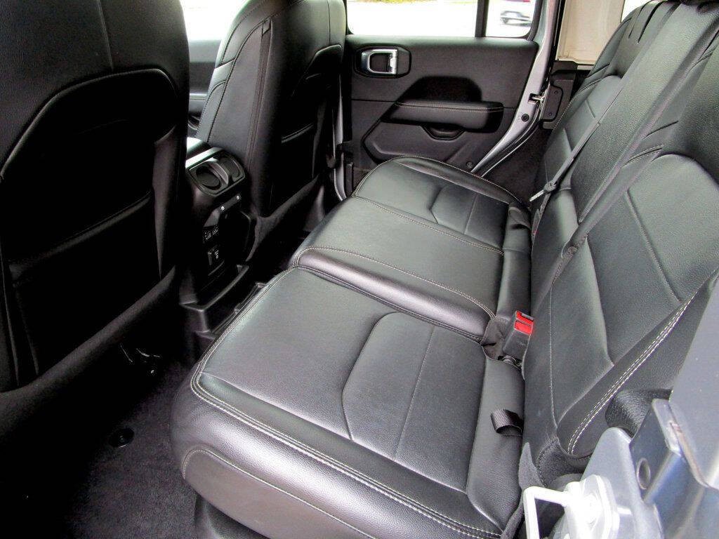 2021 Jeep Wrangler Unlimited Image 16