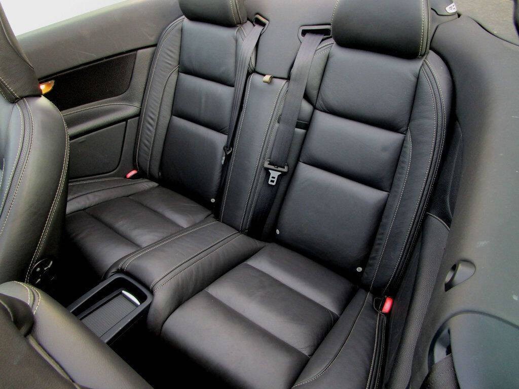 2011 Volvo C70 Image 15