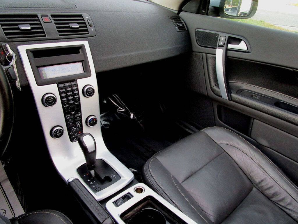 2011 Volvo C70 Image 20