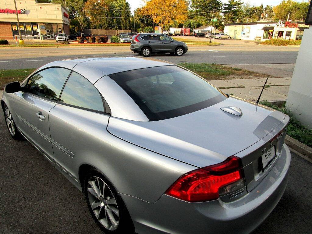 2011 Volvo C70 Image 27