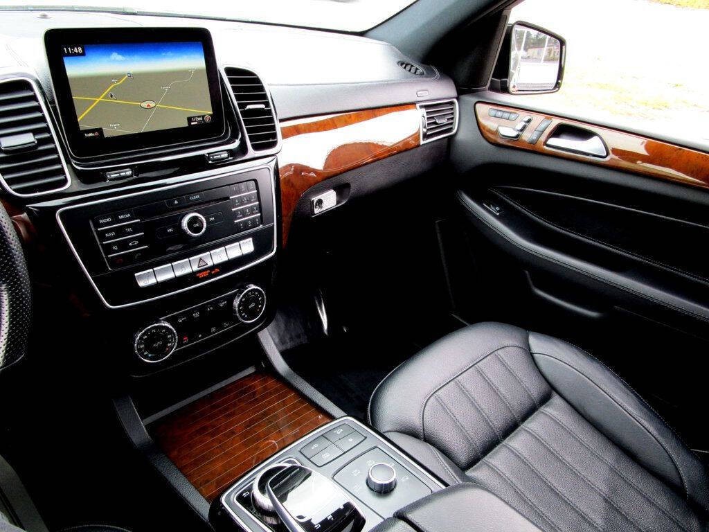 2018 Mercedes-Benz GLS-Class Image 25