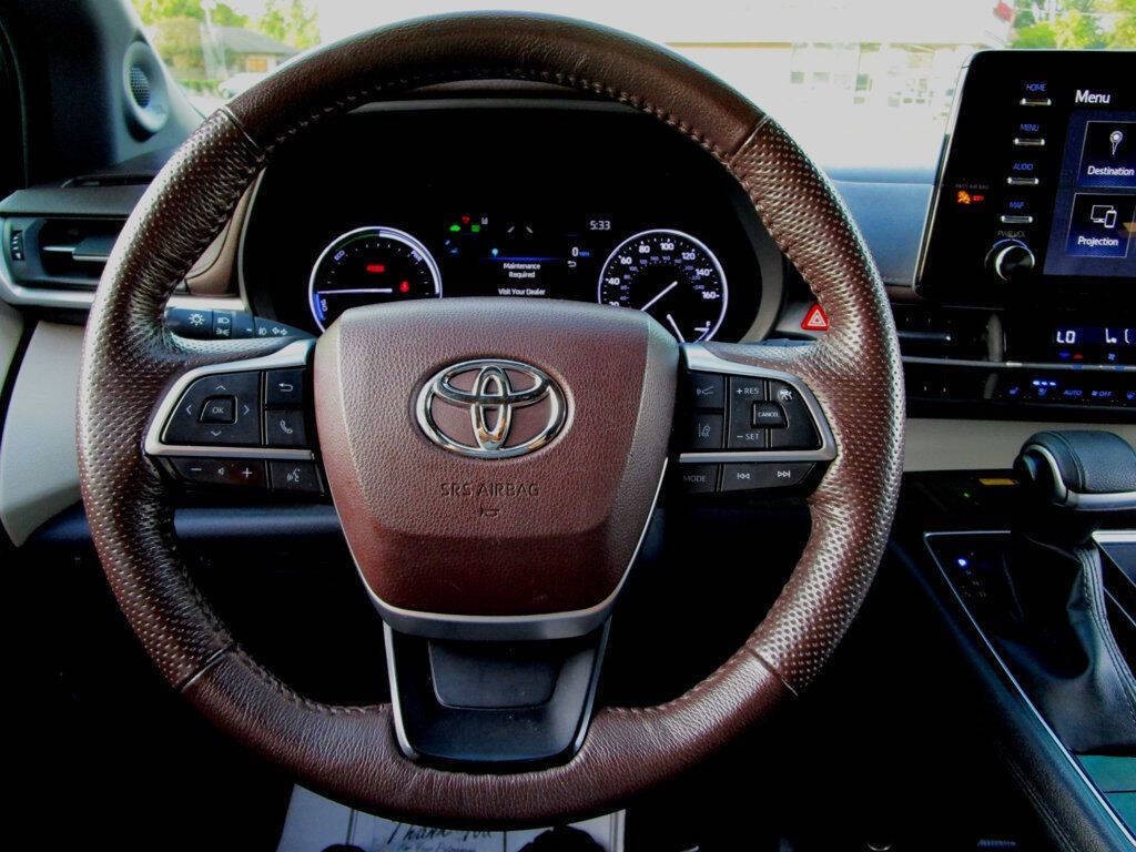 2022 Toyota Sienna Image 22