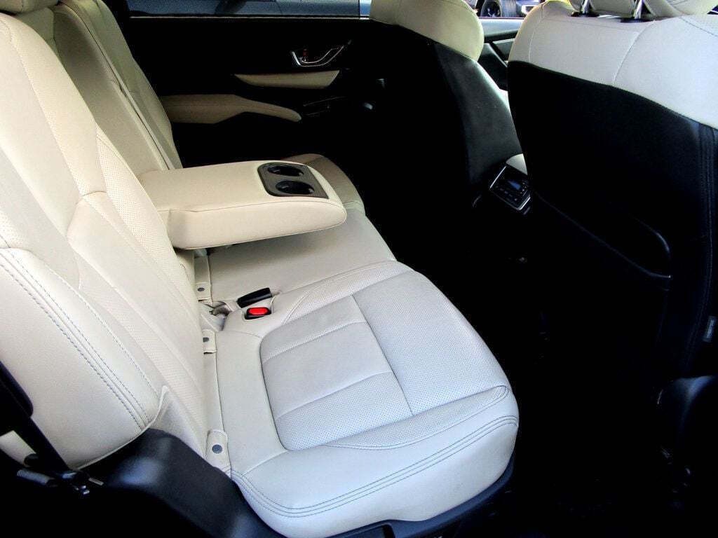 2019 Subaru Ascent Image 18