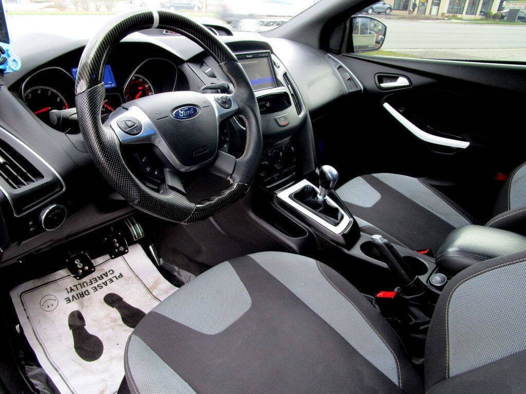 2014 Ford Focus Image 11