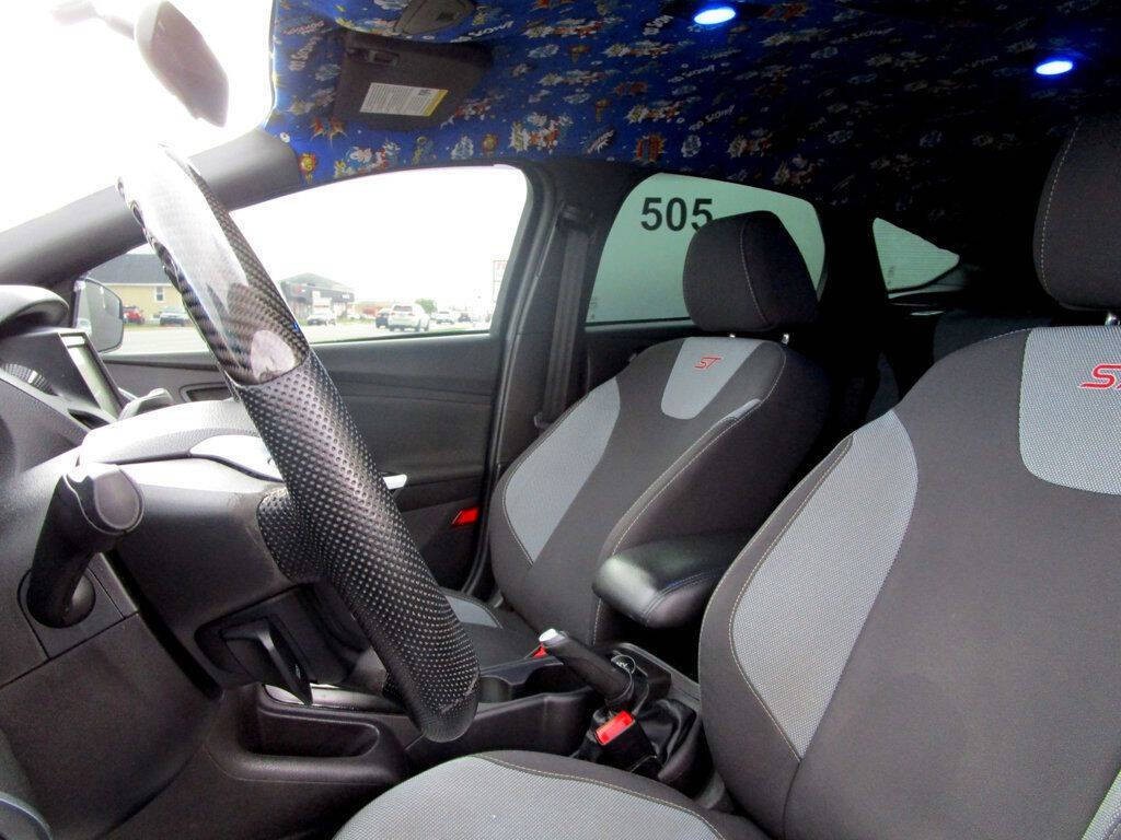 2014 Ford Focus Image 12