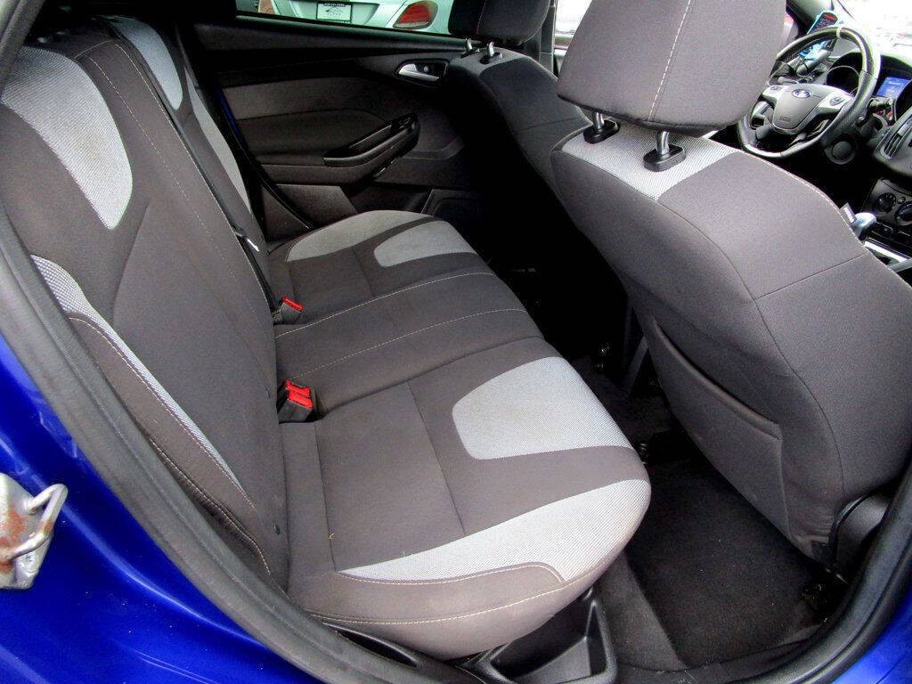 2014 Ford Focus Image 14