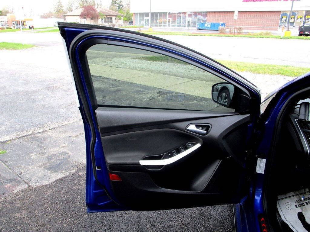 2014 Ford Focus Image 27