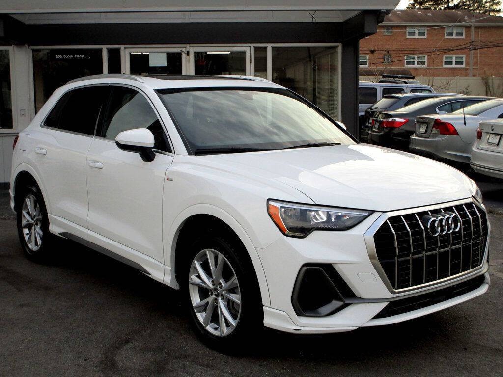 2021 Audi Q3 Image 7