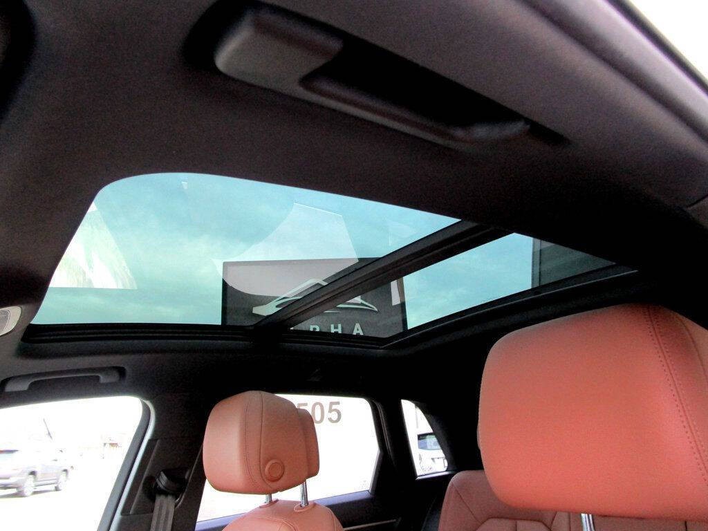 2021 Audi Q3 Image 28