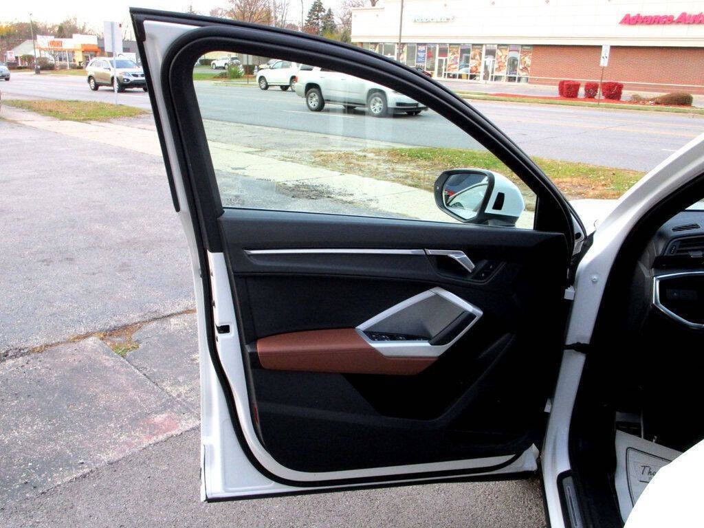 2021 Audi Q3 Image 34