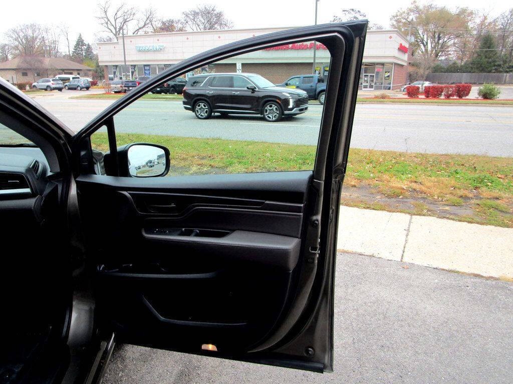 2018 Honda Odyssey Image 38