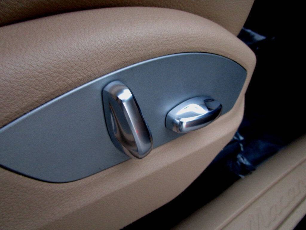 2020 Porsche Macan Image 35