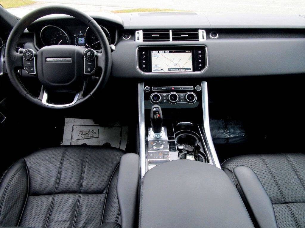 2016 Land Rover Range Rover Sport Image 2