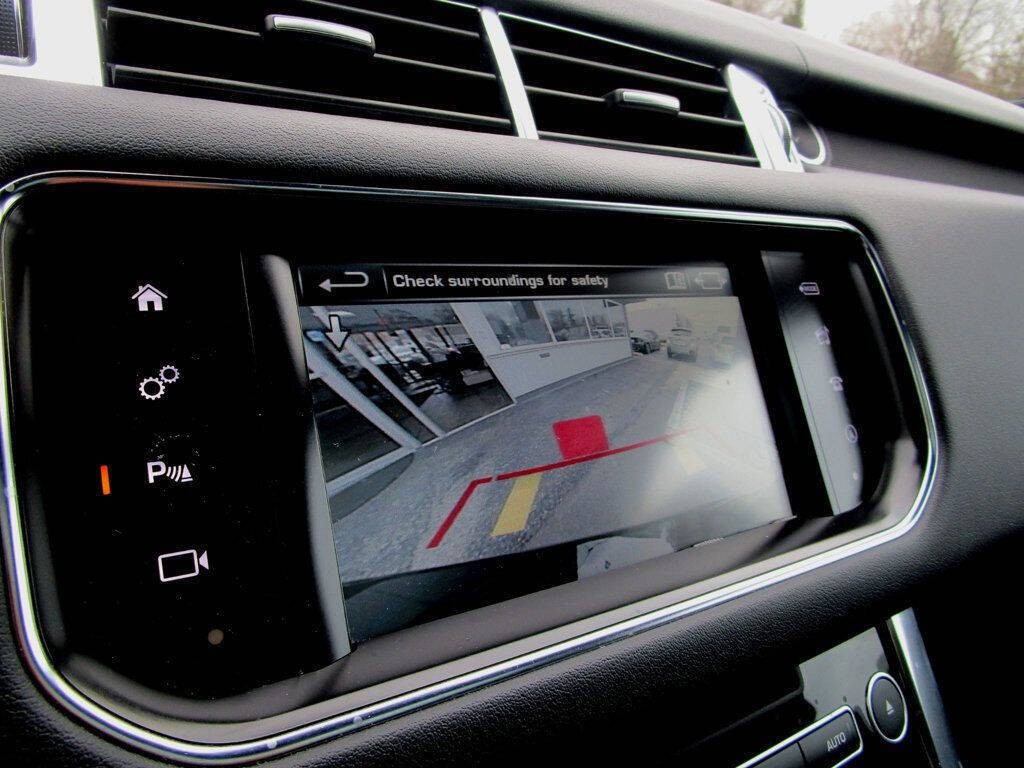 2016 Land Rover Range Rover Sport Image 4