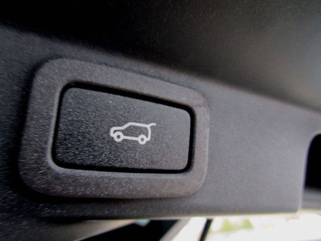 2016 Land Rover Range Rover Sport Image 33