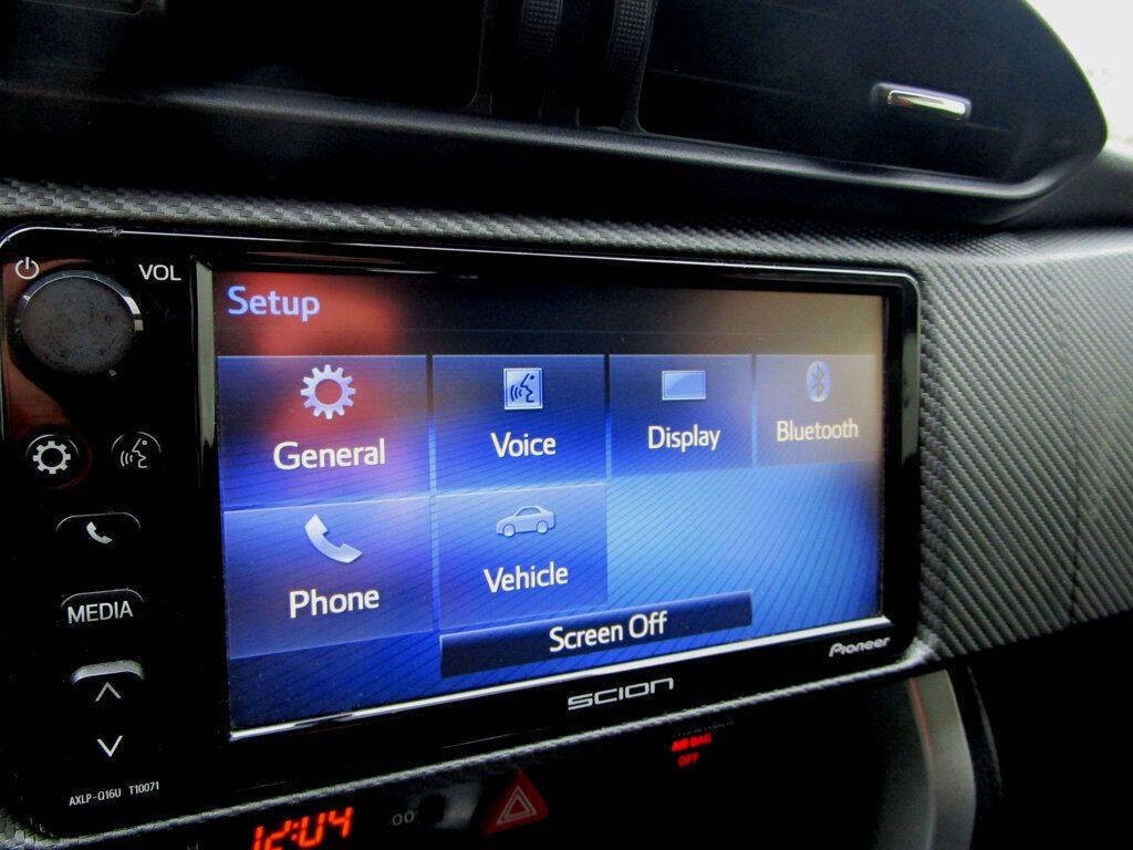 2016 Scion FR-S Image 4