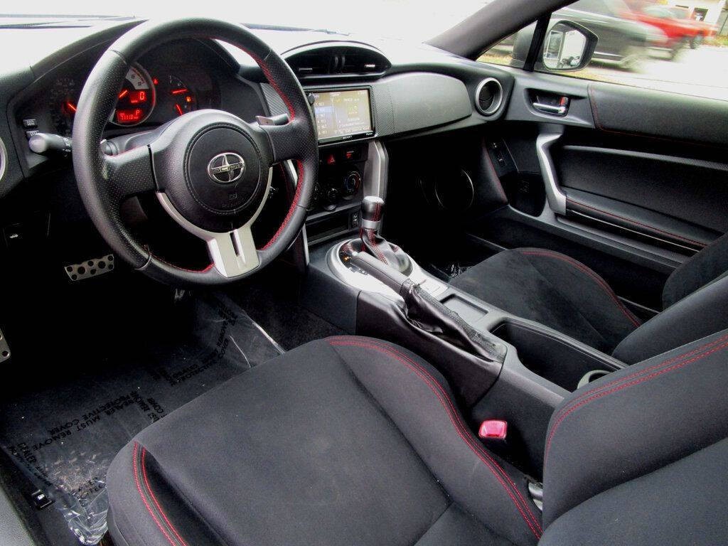 2016 Scion FR-S Image 13