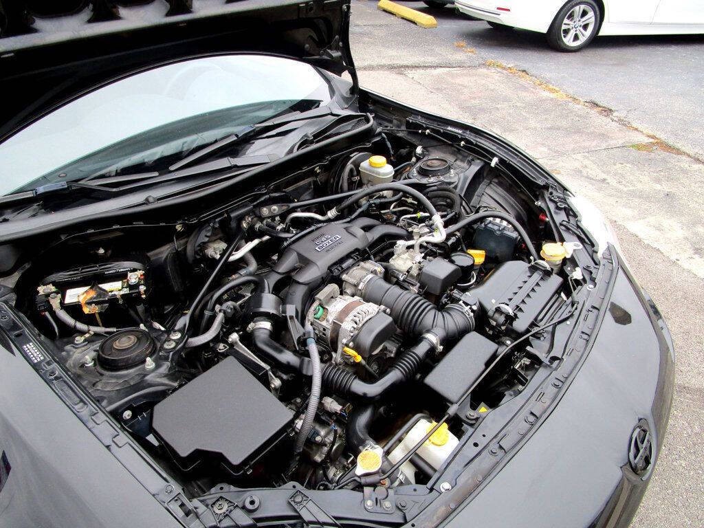 2016 Scion FR-S Image 27