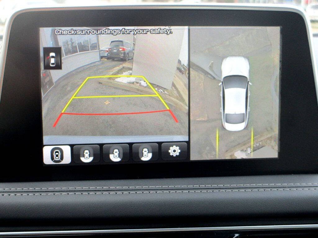 2019 Genesis G70 Image 4