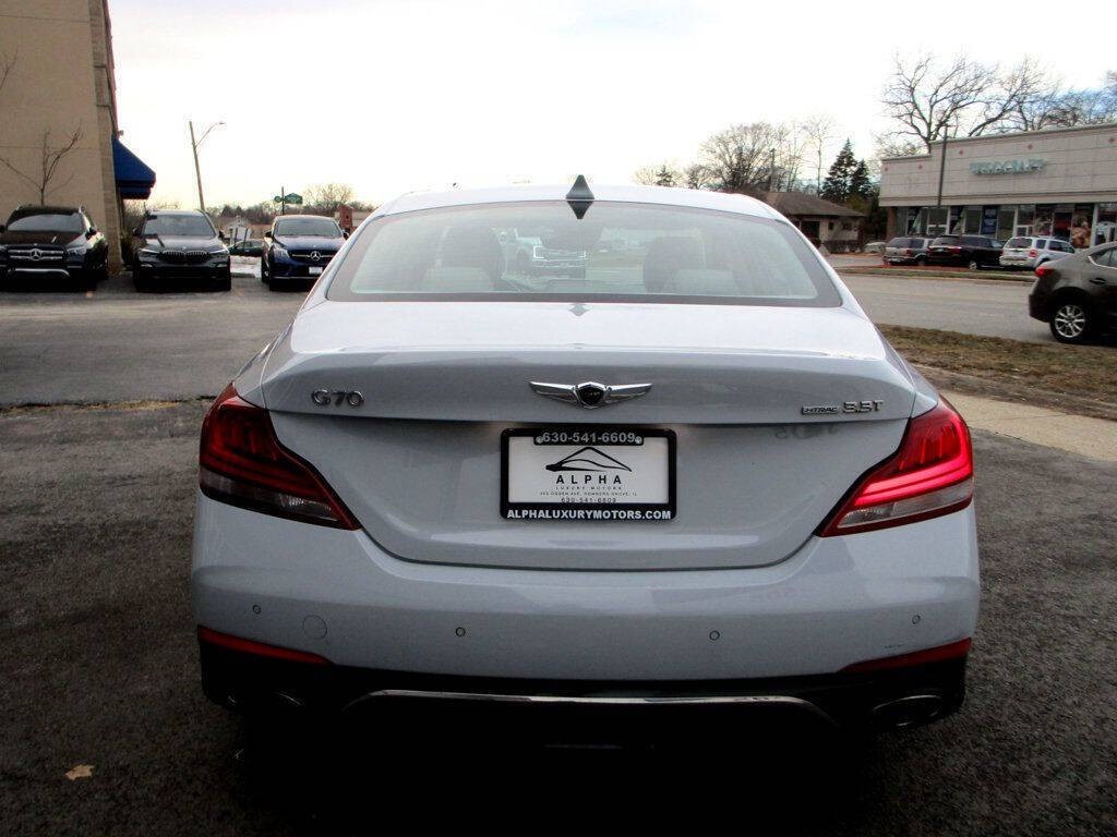 2019 Genesis G70 Image 9