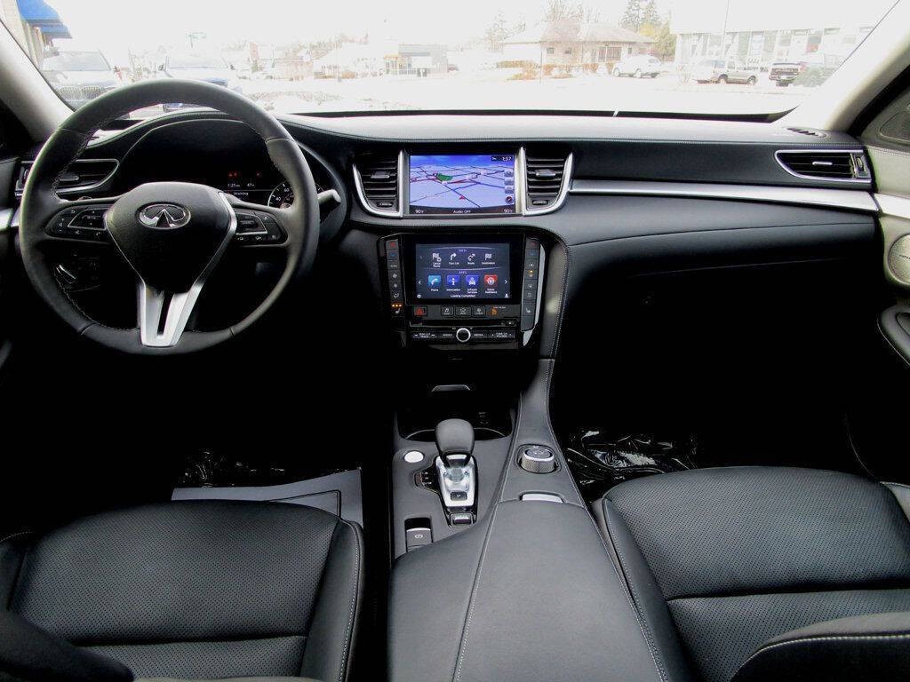 2019 INFINITI QX50 Image 2