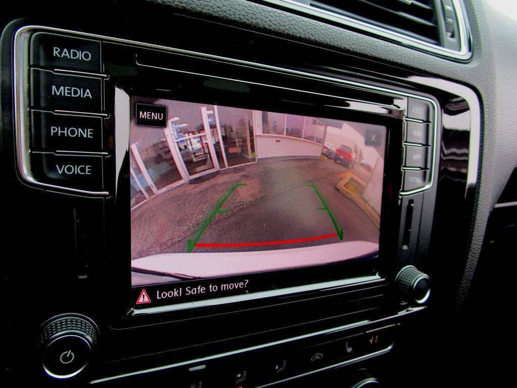 2018 Volkswagen Jetta Image 4