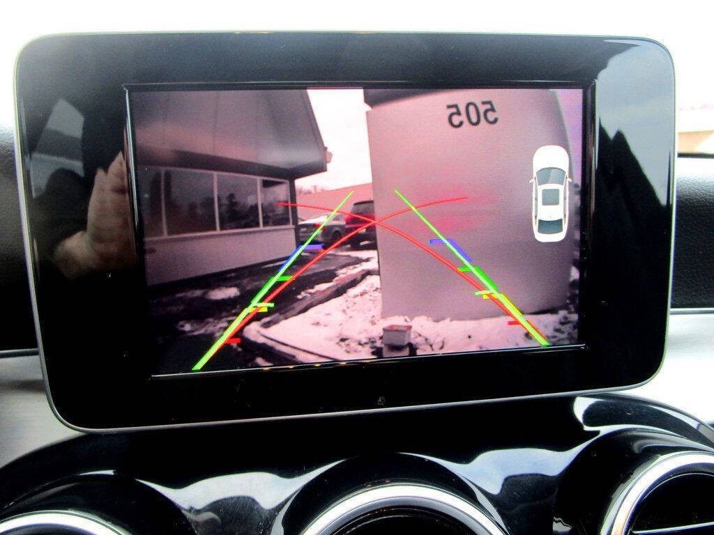 2015 Mercedes-Benz C-Class Image 4