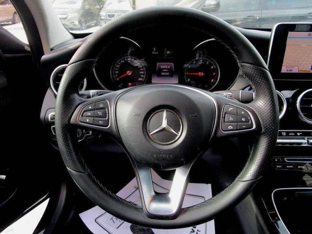 2015 Mercedes-Benz C-Class Image 19