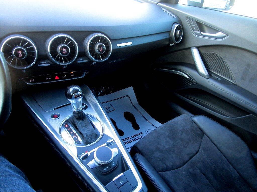 2016 Audi TT Image 20