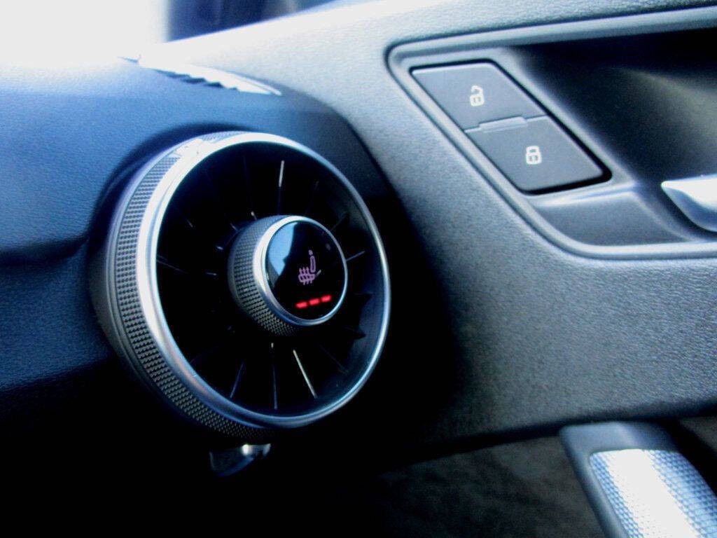 2016 Audi TT Image 26