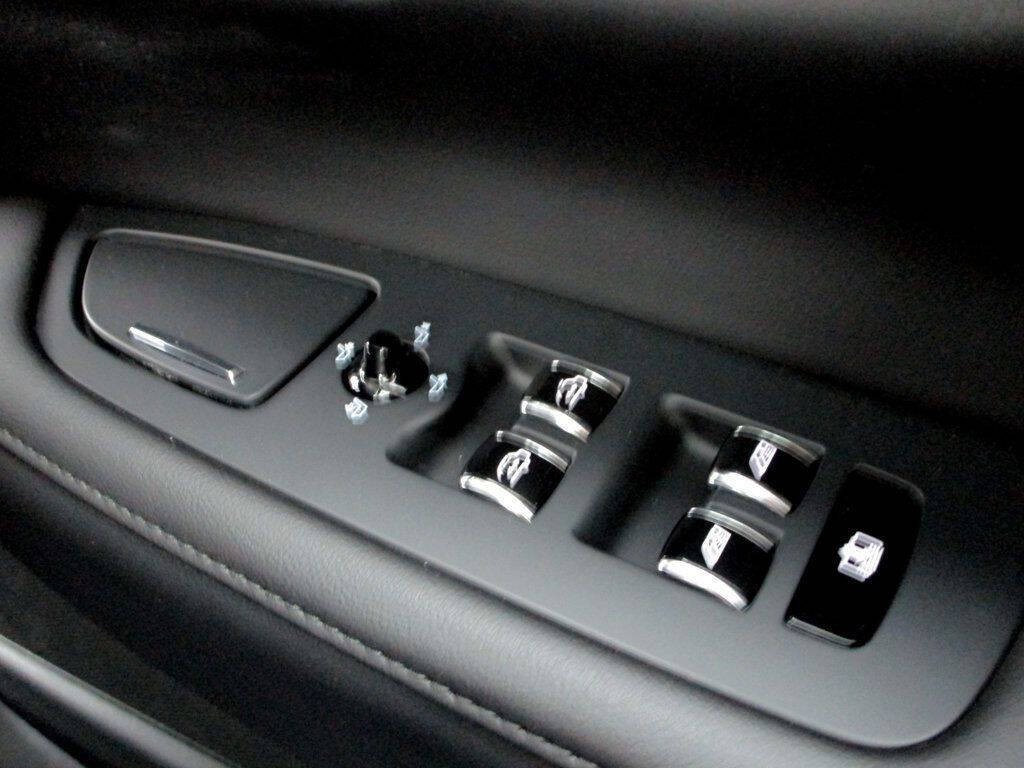 2023 Volvo S90 Image 35