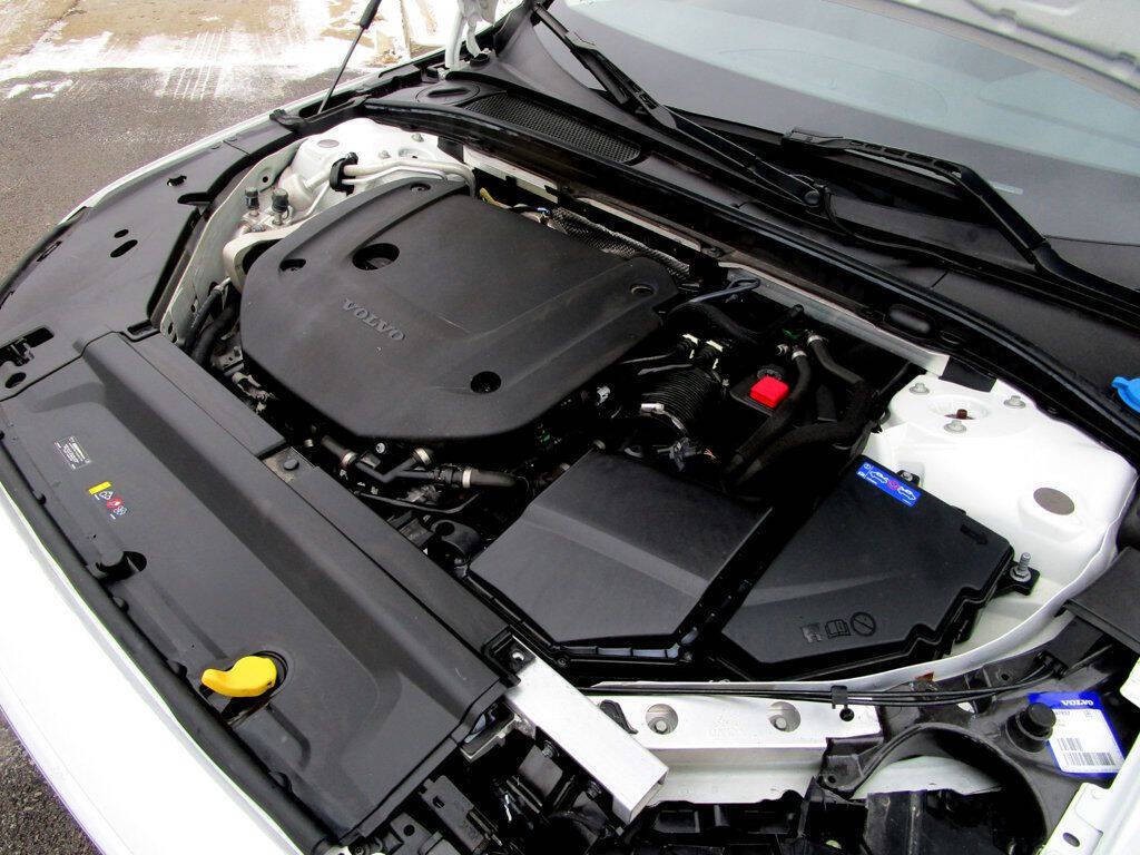 2023 Volvo S90 Image 43