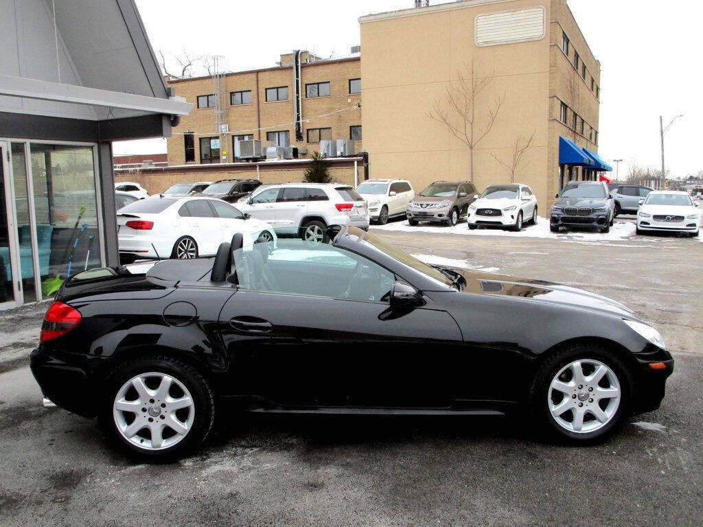 2009 Mercedes-Benz SLK-Class Image 10