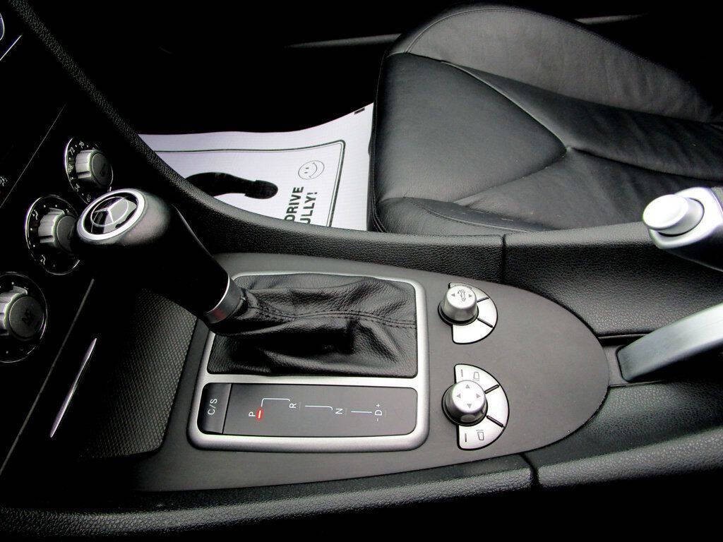 2009 Mercedes-Benz SLK-Class Image 20