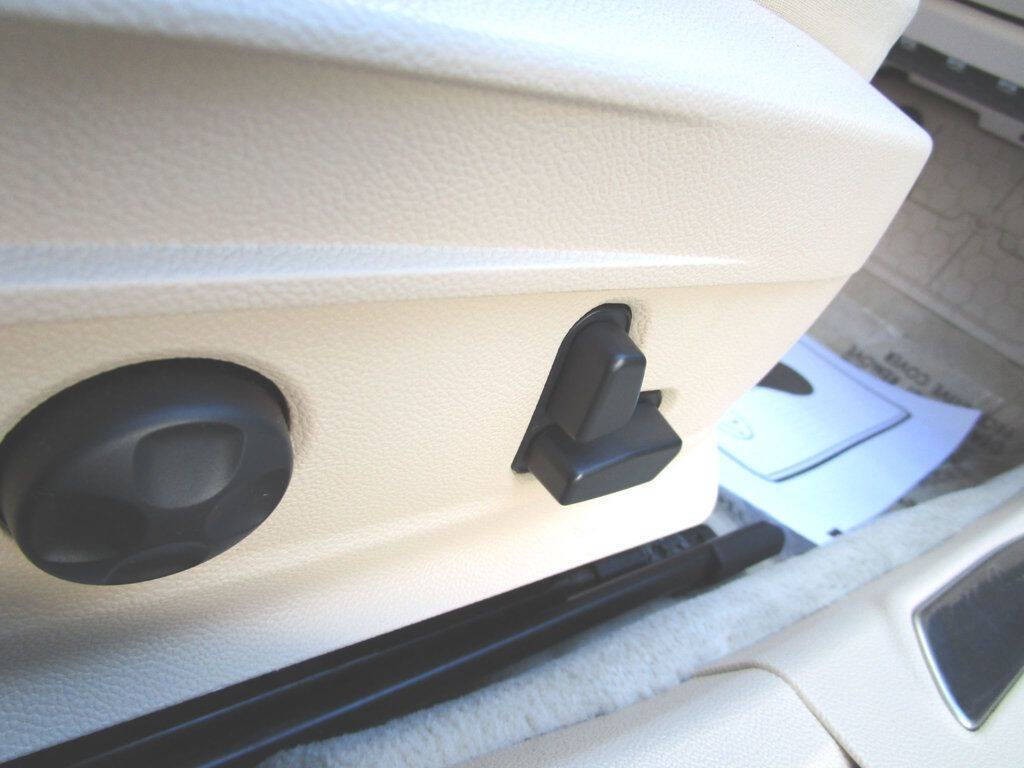 2017 Alfa Romeo Giulia Image 31