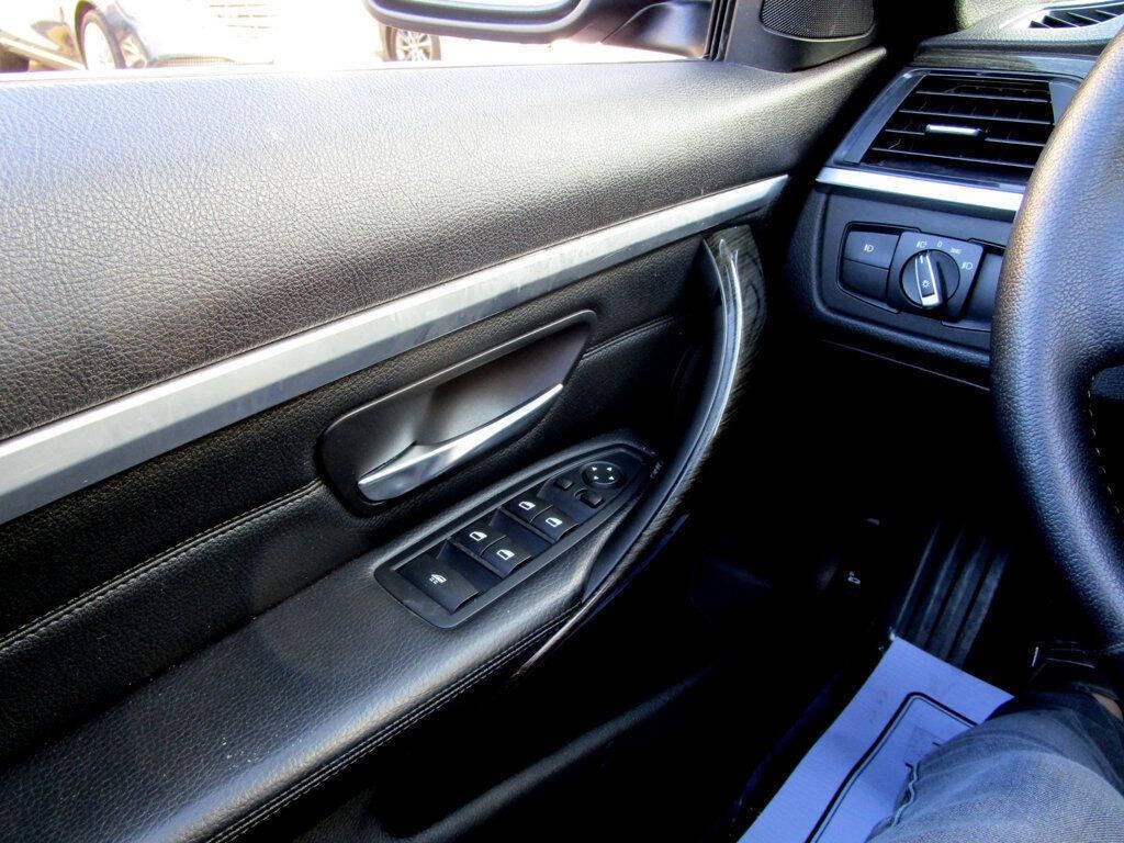 2014 BMW 4 Series Image 25