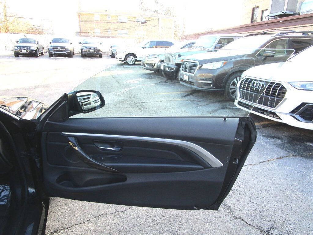 2014 BMW 4 Series Image 26