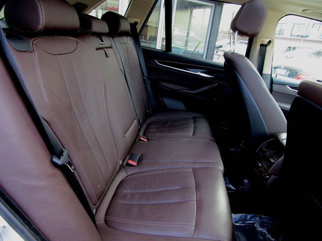 2016 BMW X5 Image 17