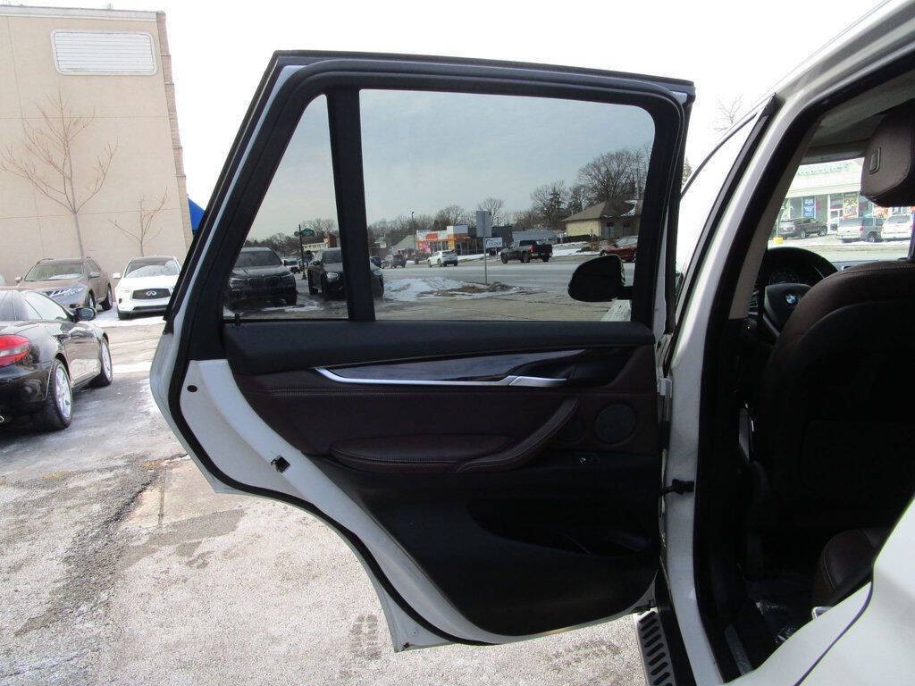 2016 BMW X5 Image 35