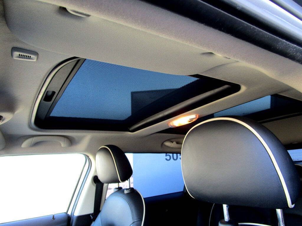 2014 MINI Countryman Image 24