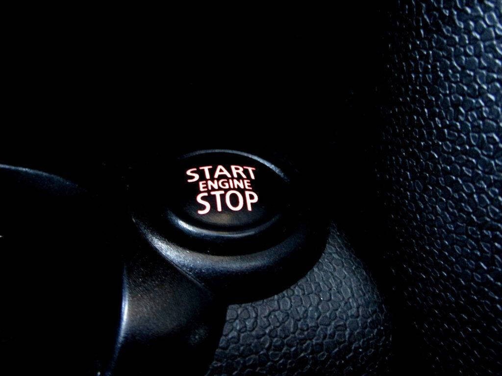 2014 MINI Countryman Image 26